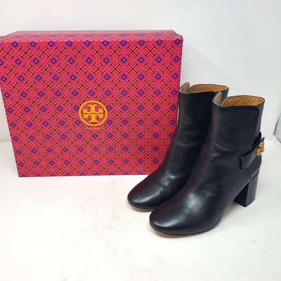 Tory Burch Kira 70MM Bootie Leather Ankle Boots 59585 Perfect Black Size US 8.5 - Picture 2 of 10